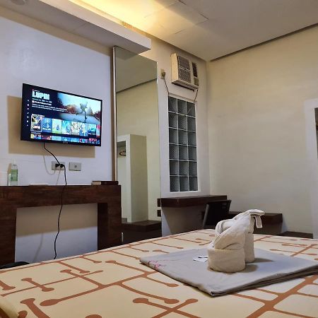 Hotel Giorgio General Santos City Екстер'єр фото