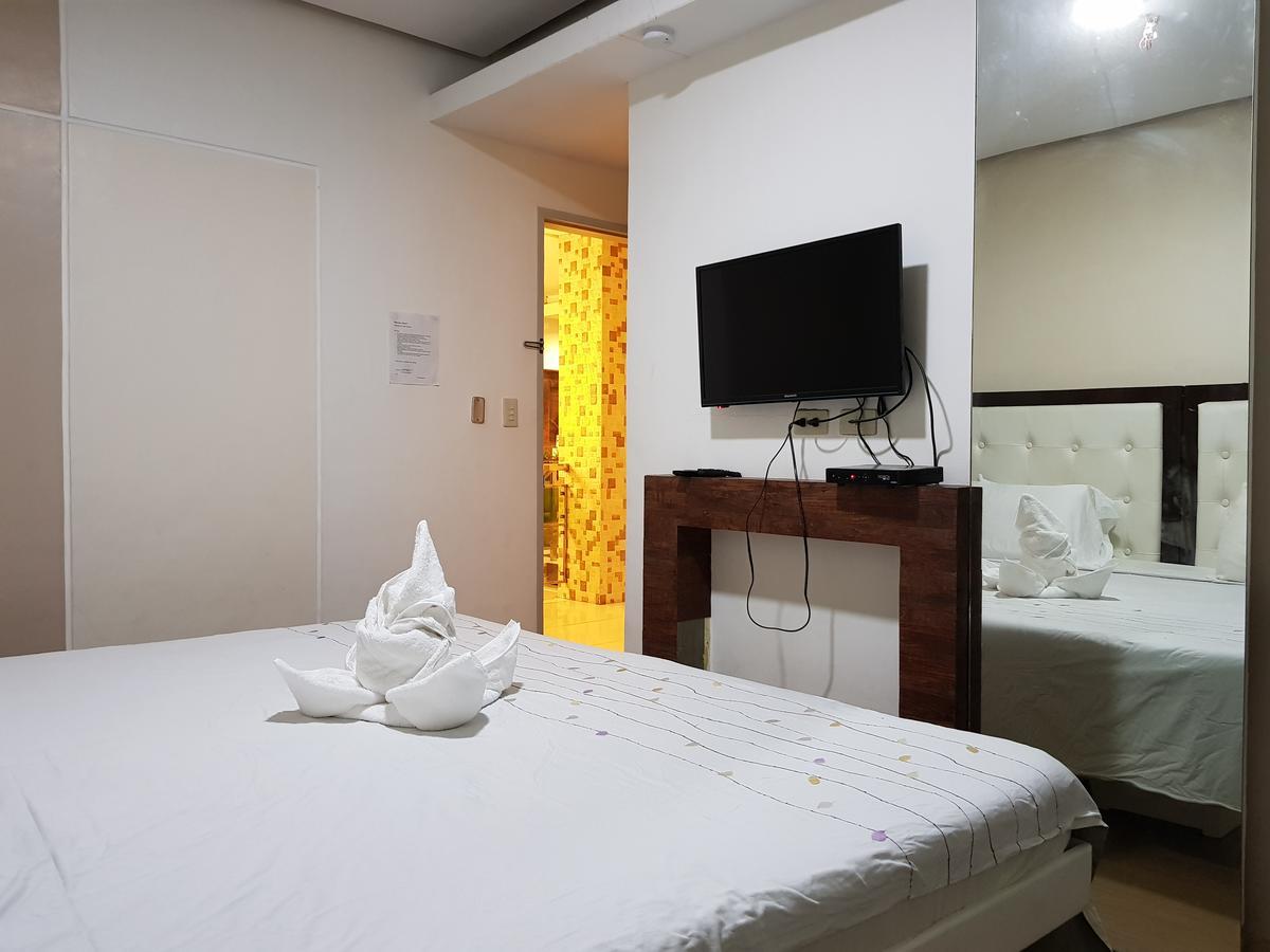 Hotel Giorgio General Santos City Екстер'єр фото